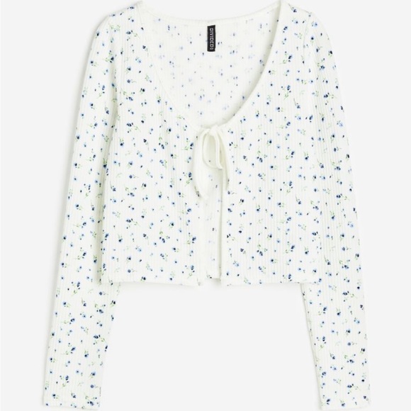 H&M Tie-Front Floral Cardigan - Picture 3 of 8